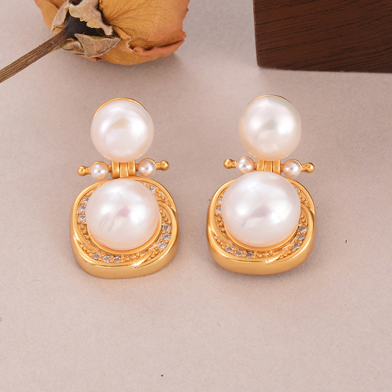 1 Pair Simple Style Classic Style Irregular Water Droplets Inlay Alloy Copper Pearl Ear Studs display picture 67