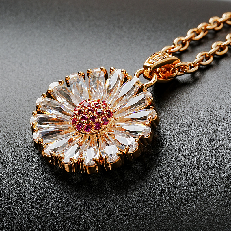 Copper Rose Gold Plated Classical Retro Inlay Flower Zircon Pendant Necklace display picture 2
