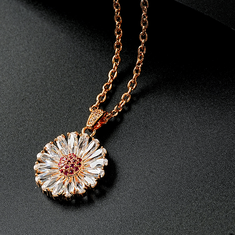 Copper Rose Gold Plated Classical Retro Inlay Flower Zircon Pendant Necklace display picture 3