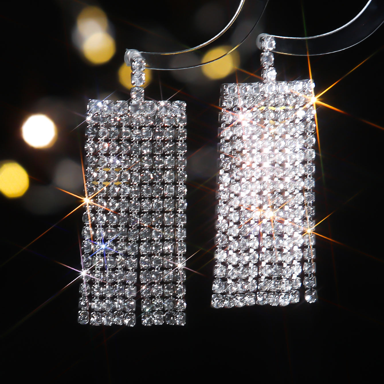 1 Pair Elegant Solid Color Sequins Tassel Inlay Stainless Steel Alloy Rhinestones Drop Earrings display picture 4