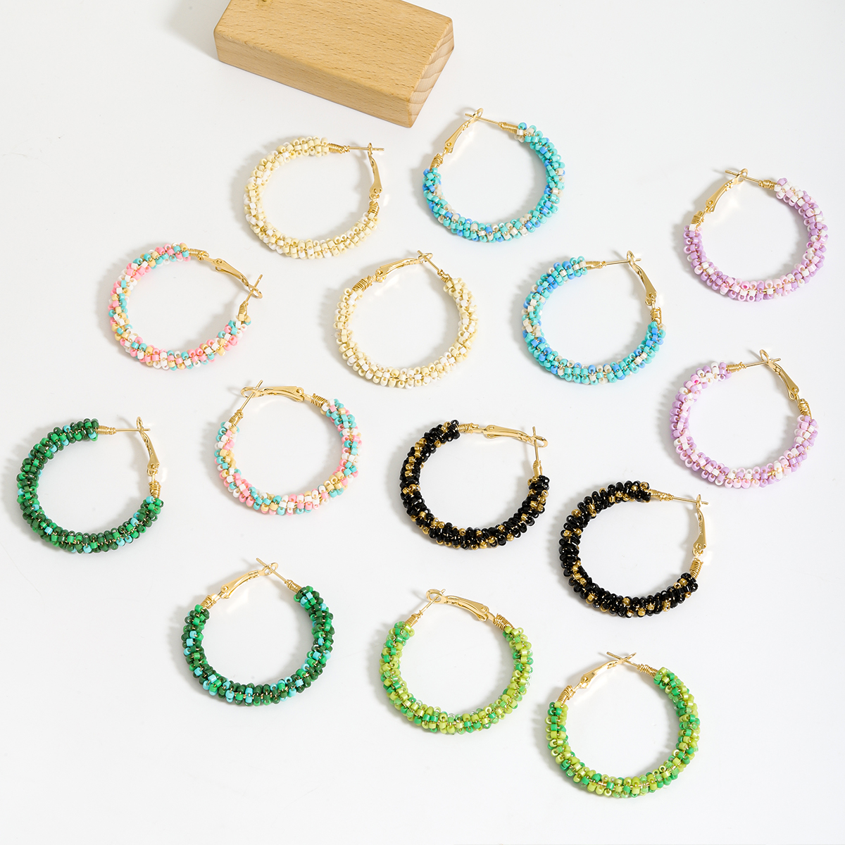 1 Pair Casual Vacation Color Block Handmade Braid Alloy Plastic Earrings display picture 10