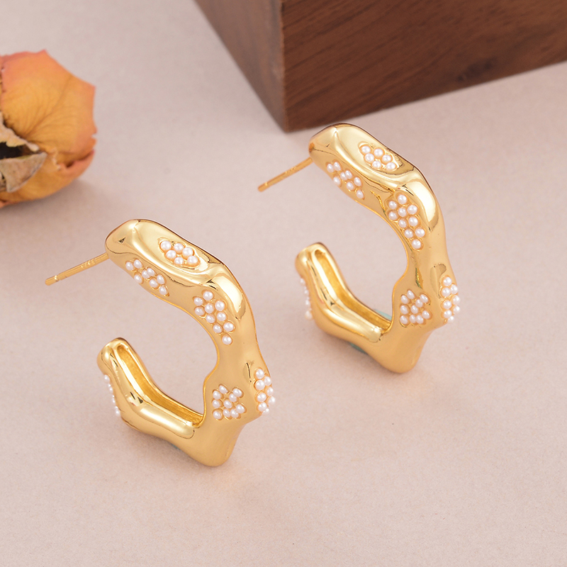 1 Pair Simple Style Classic Style Irregular Water Droplets Inlay Alloy Copper Pearl Ear Studs display picture 2