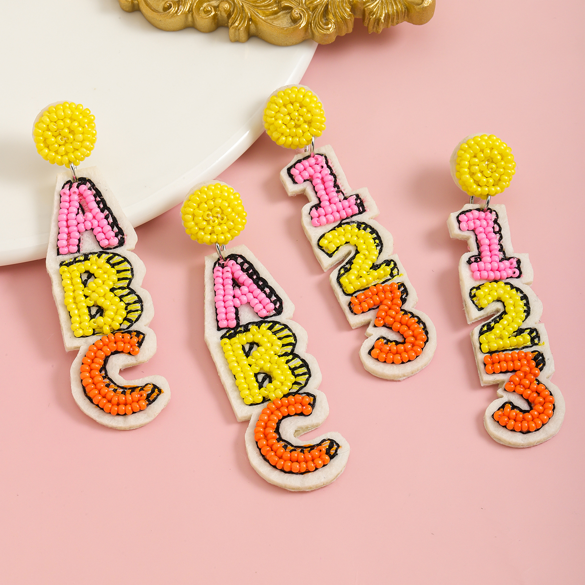 1 Pair Casual Cute Handmade Letter Plating Inlay Cloth Seed Bead Drop Earrings display picture 2