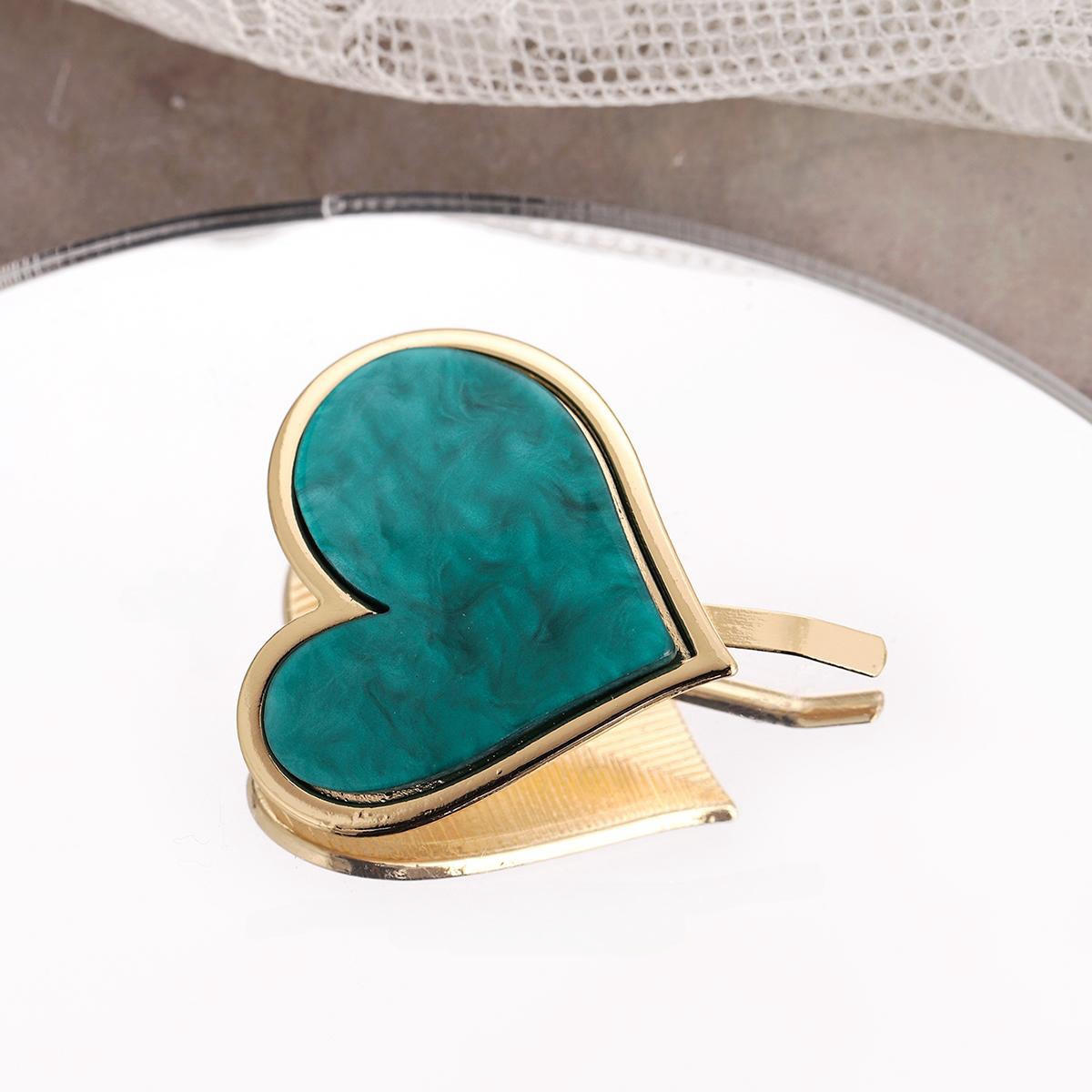 Women's Retro Heart Shape Acetic Acid Sheets Plating Hair Clip display picture 7