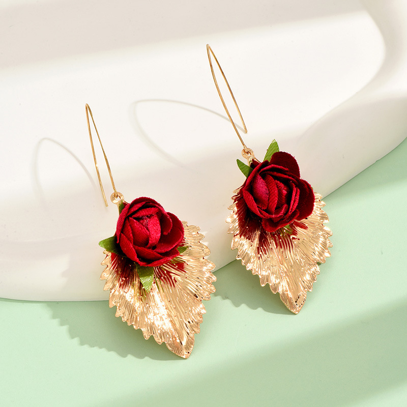 1 Pair Simple Style Classic Style Flower Patchwork Alloy Drop Earrings display picture 6