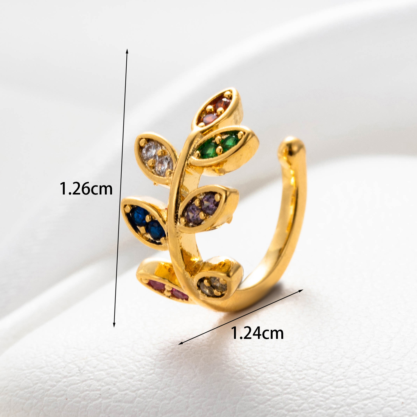 1 Piece Simple Style Geometric Leaf Round Inlay Copper Zircon Hoop Earrings display picture 3