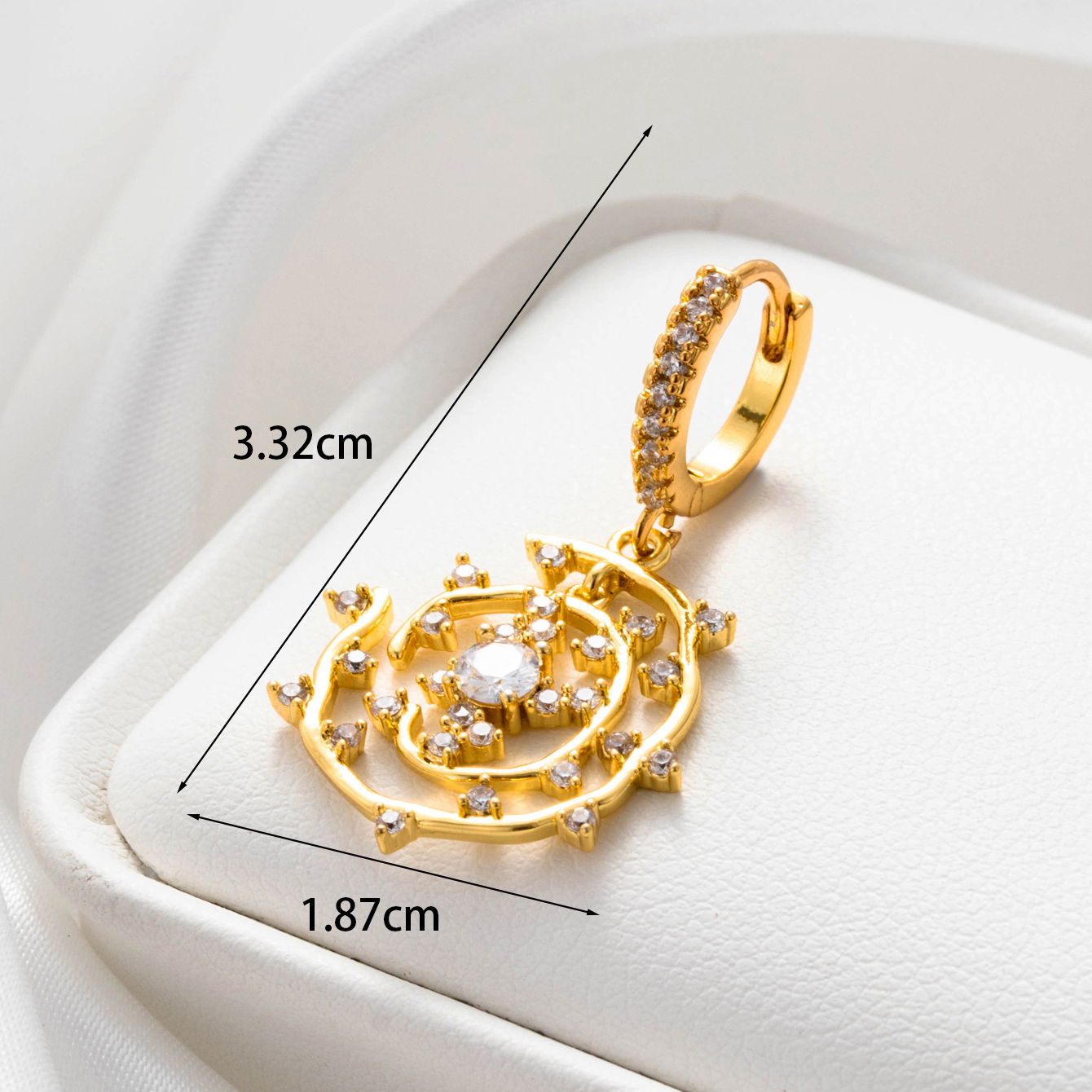 1 Piece IG Style C Shape Flower Inlay Copper Zircon Hoop Earrings display picture 2