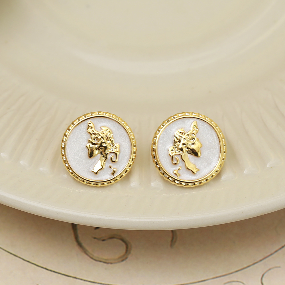 1 Pair Vintage Style Human Round Copper 18K Gold Plated Ear Studs display picture 1