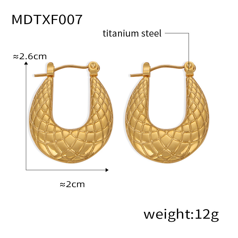 1 Pair Casual Elegant Simple Style U Shape Plating Titanium Steel 18K Gold Plated Earrings display picture 7