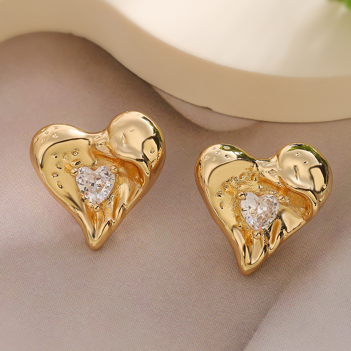 1 Pair Retro Simple Style Commute Heart Shape Inlay Copper Zircon 18K Gold Plated Ear Studs display picture 7
