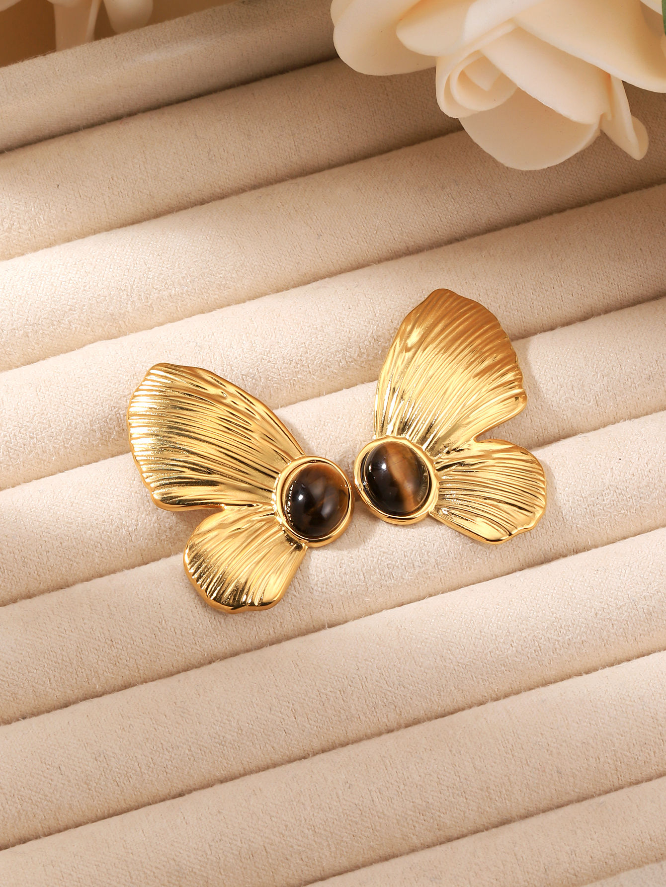 1 Pair Vintage Style Butterfly Inlay 304 Stainless Steel Natural Stone 18K Gold Plated Ear Studs display picture 7