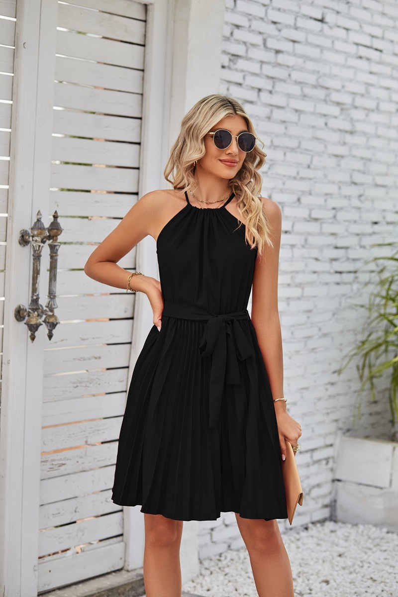 Women's Chiffon Dress Elegant Halter Neck Ruched Sleeveless Solid Color Knee-Length Daily display picture 4