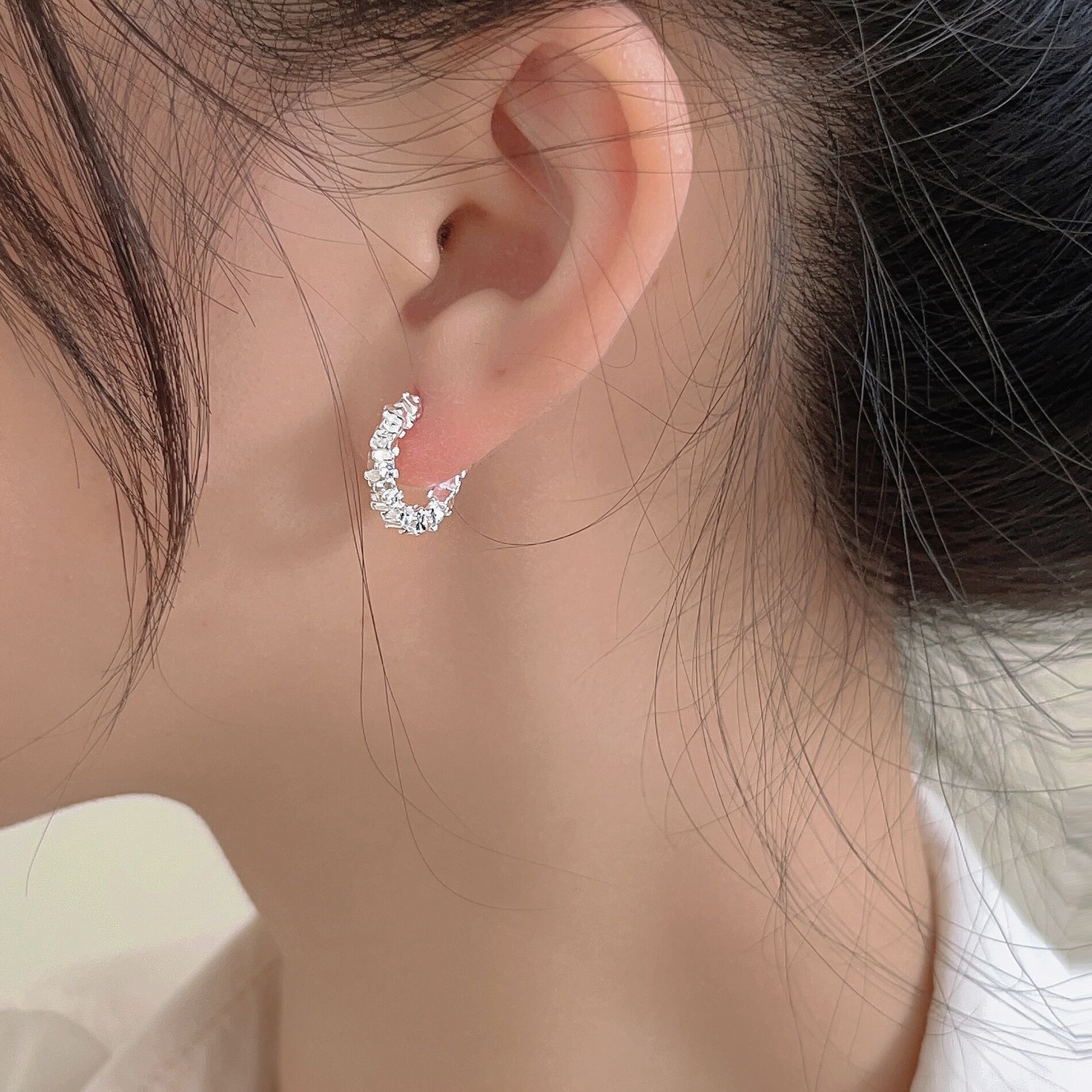 1 Pair Casual Solid Color C Shape Irregular Irregular Sterling Silver Ear Studs display picture 2