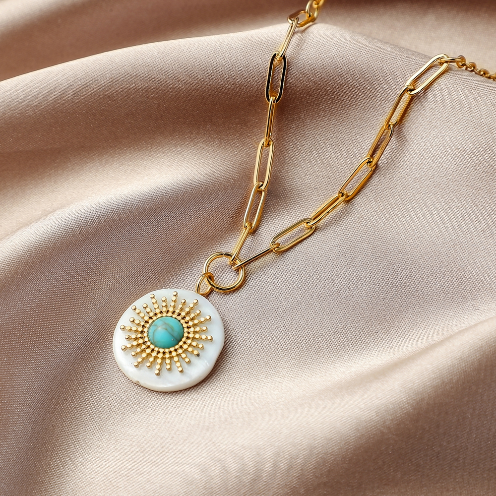 Acero Inoxidable Chapados en oro de 18k Estilo Vintage Sol Collar Colgante display picture 4
