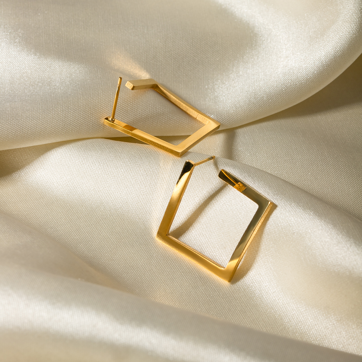 1 Pair IG Style Basic Square 316 Stainless Steel  18K Gold Plated Ear Studs display picture 5