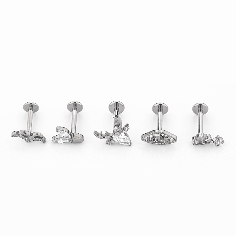 1 Piece Lip Rings Classic Style Deer Titanium Alloy Hollow Out Zircon Gold Plated Lip Rings Ear Cartilage Rings & Studs display picture 8