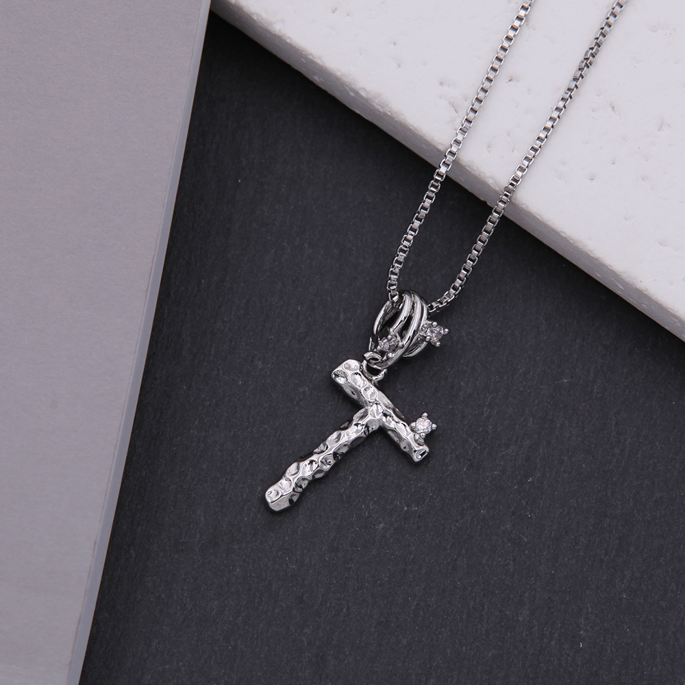 Copper White Gold Plated Simple Style Shiny Letter Inlay Zircon Pendant Necklace display picture 25