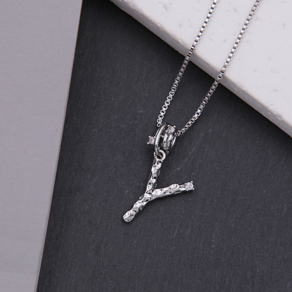 Copper White Gold Plated Simple Style Shiny Letter Inlay Zircon Pendant Necklace display picture 28