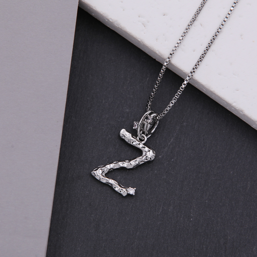 Copper White Gold Plated Simple Style Shiny Letter Inlay Zircon Pendant Necklace display picture 29