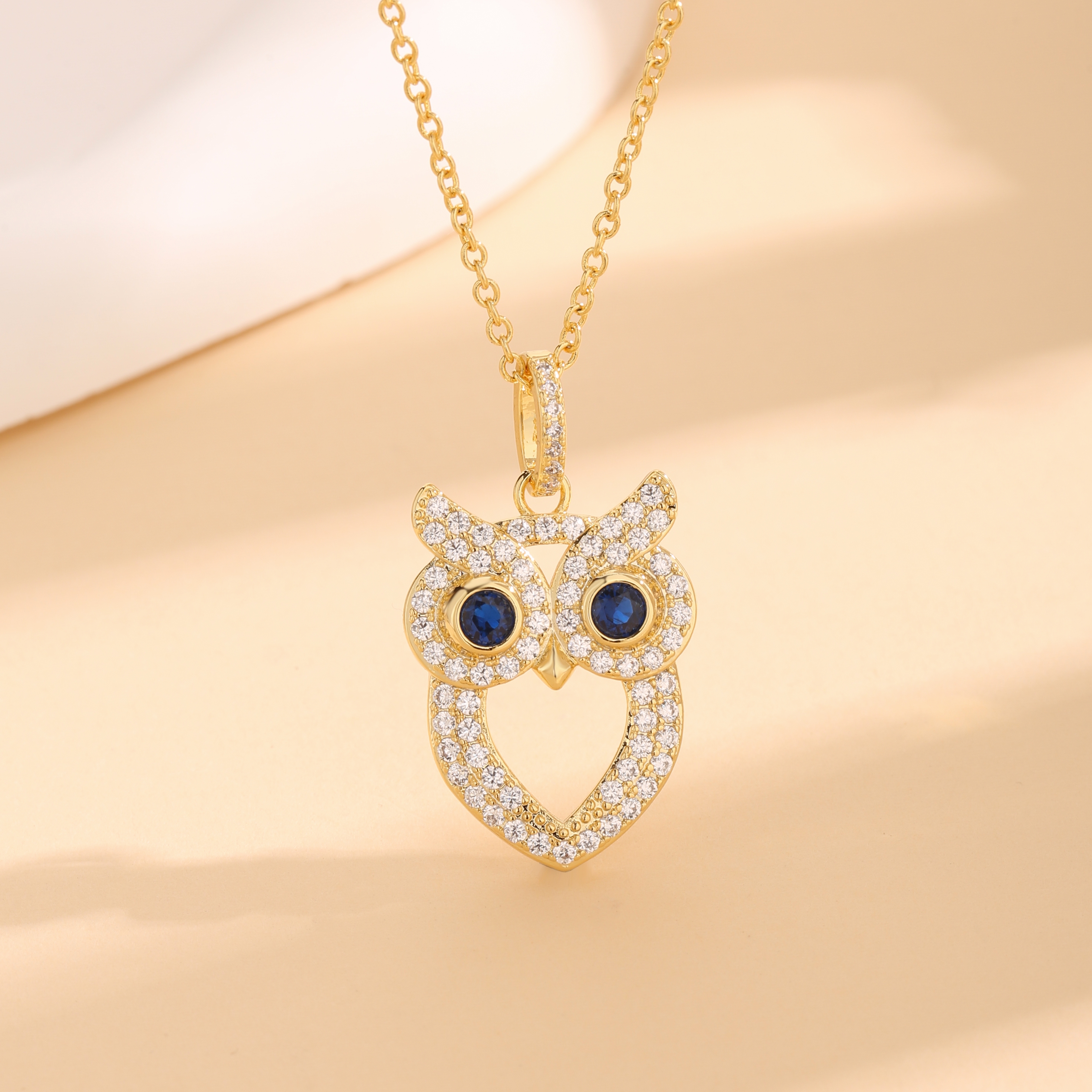 Copper 18K Gold Plated IG Style Cute Owl Hollow Out Inlay Zircon Pendant Necklace display picture 2