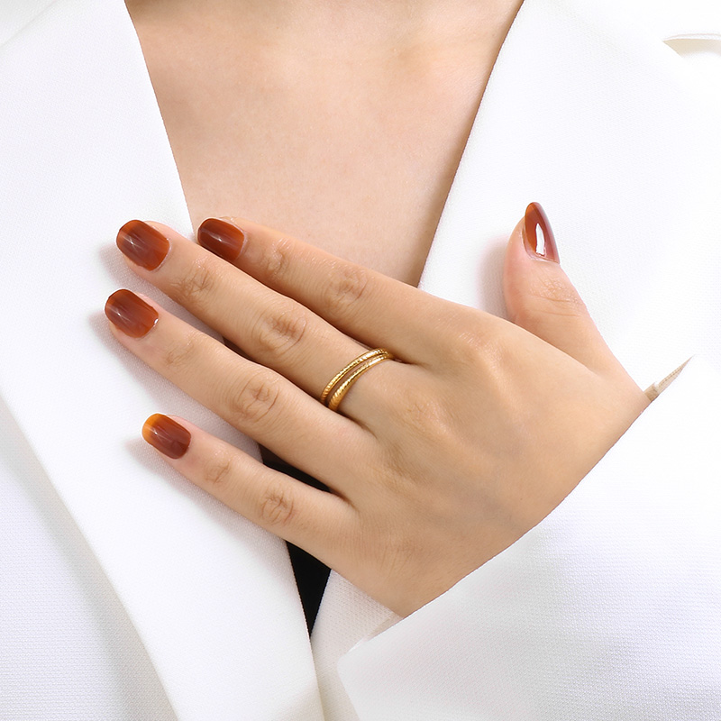 Stainless Steel 18K Gold Plated Simple Style Solid Color Open Rings display picture 2