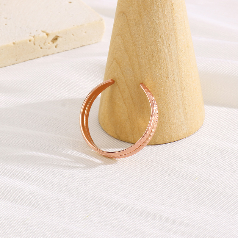 Stainless Steel 18K Gold Plated Simple Style Solid Color Open Rings display picture 12