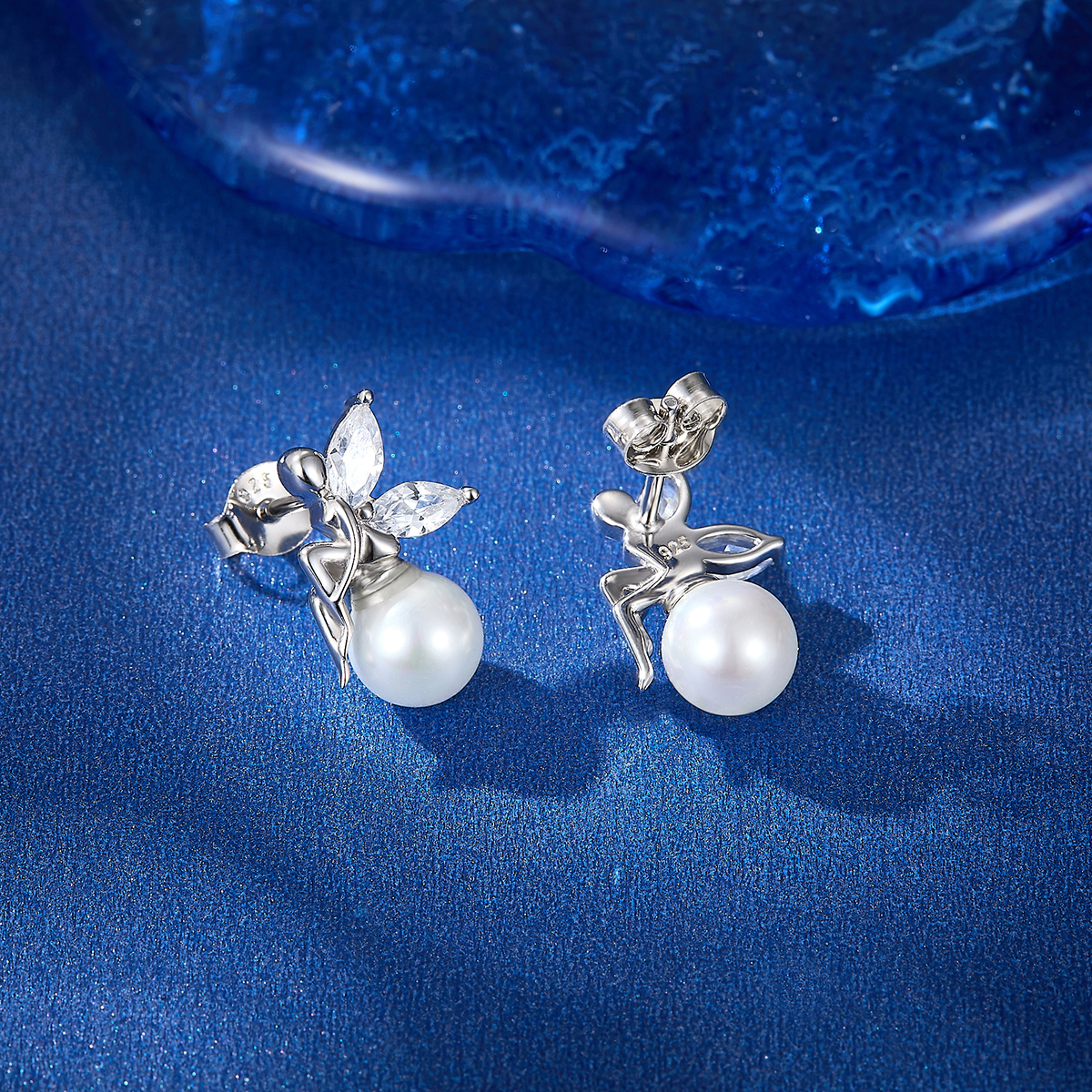 1 Paar Elegant Schmetterling Inlay Sterling Silber Künstliche Perlen Zirkon Weißgold Plattiert Ohrstecker display picture 5