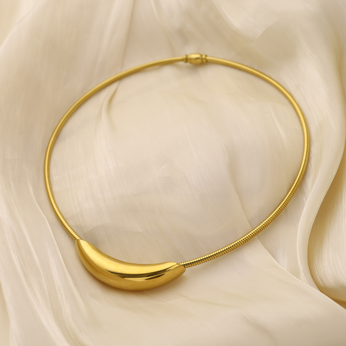 Rostfreier Stahl Titan Stahl 18 Karat Vergoldet IG-Stil Einfacher Stil Geometrisch Überzug Halsband display picture 4