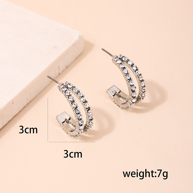 1 Pair Nordic Style C Shape Inlay Alloy Rhinestones Ear Studs display picture 5