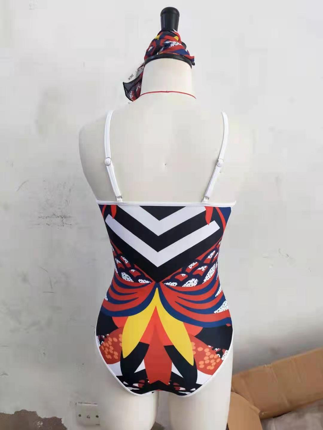 Women's Vacation Printing 1 Piece One Piece Swimwear display picture 9