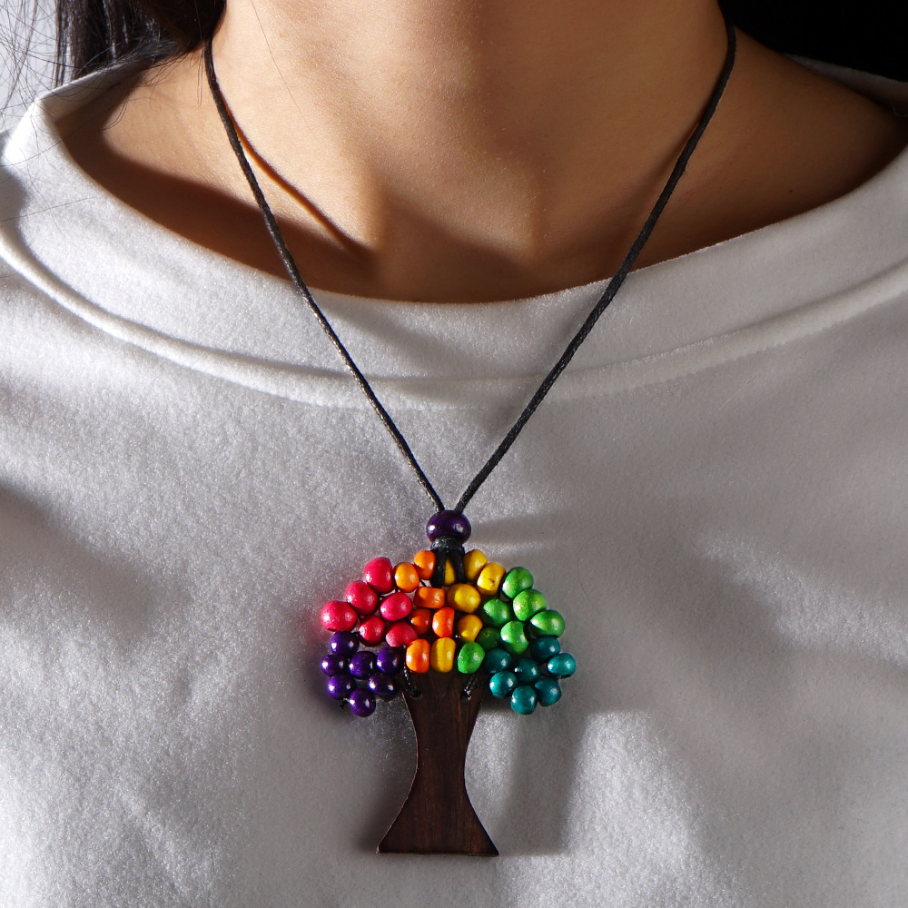 Ethnic Style Tree Wood Women's Pendant Necklace display picture 1