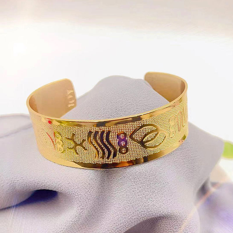 Elegant Lady Printing 14K Gold Plated Alloy Wholesale Bangle display picture 1