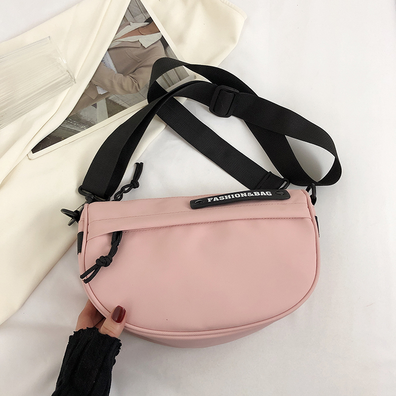 Women's Nylon Solid Color Classic Style Sewing Thread Zipper Shoulder Bag display picture 13