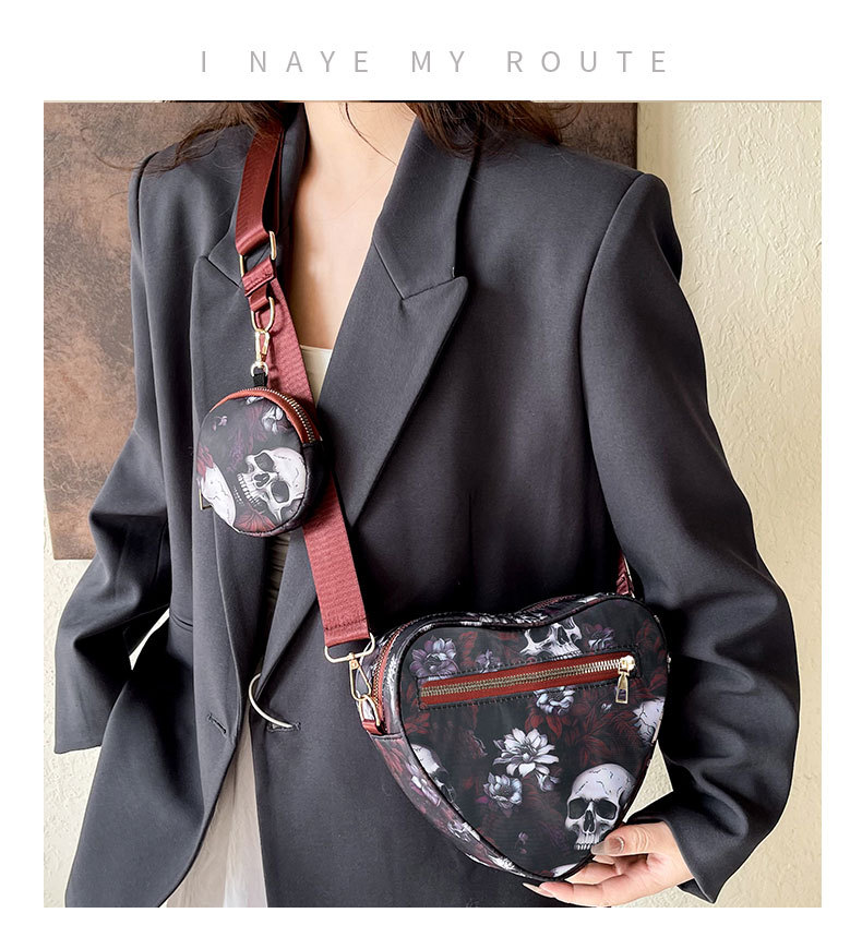 Women's Small Oxford Cloth Skull Streetwear Heart-shaped Zipper Bag Sets Crossbody Bag display picture 1