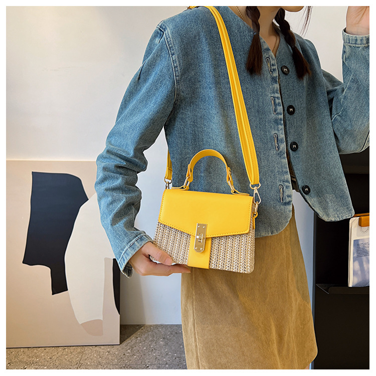 Women's Small Straw Color Block Vacation Beach Weave Square Lock Clasp Crossbody Bag Straw Bag display picture 6