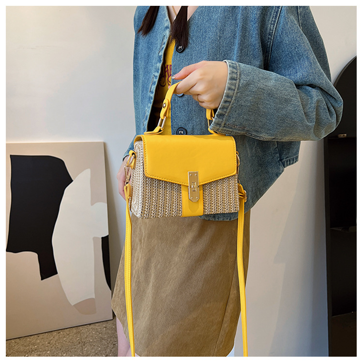 Women's Small Straw Color Block Vacation Beach Weave Square Lock Clasp Crossbody Bag Straw Bag display picture 7