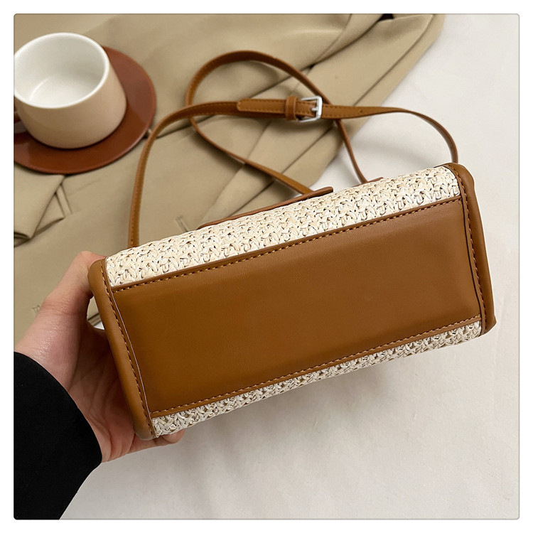 Women's Small Straw Color Block Vacation Beach Square Flip Cover Crossbody Bag Straw Bag display picture 7