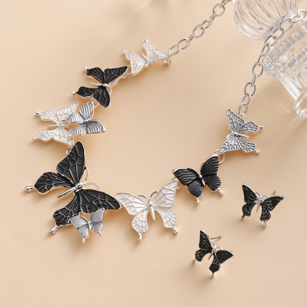 Style Simple Style Classique Papillon Alliage Placage Plaqué Or Femmes Ensemble De Bijoux display picture 3