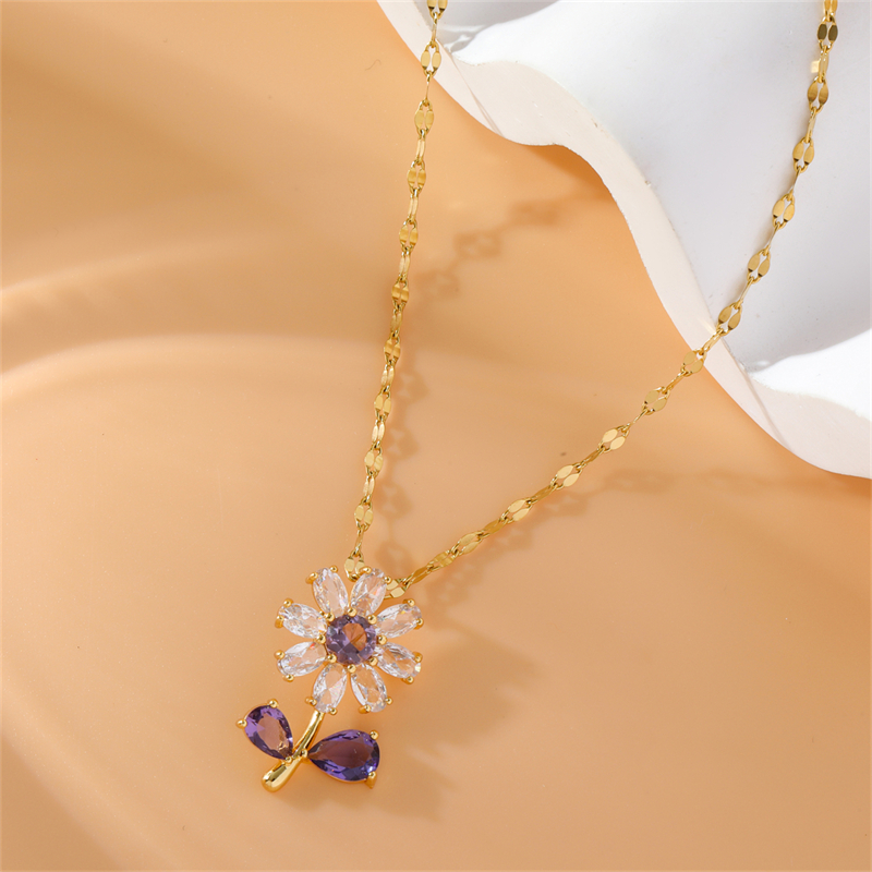 Wholesale Simple Style Flower 201 Stainless Steel Brass Plating Inlay 18K Gold Plated Zircon Pendant Necklace display picture 3