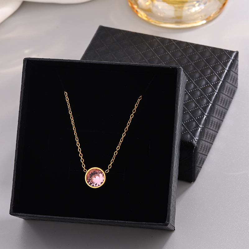 304 Stainless Steel 18K Gold Plated French Style Modern Style Classic Style Plating Inlay Circle Rhinestones Pendant Necklace display picture 7