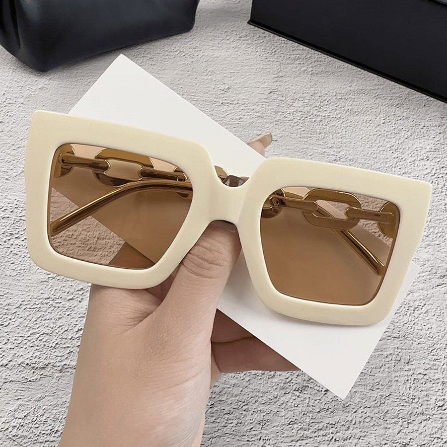 Glam Simple Style Color Block Pc Square Chain Full Frame Women's Sunglasses display picture 4