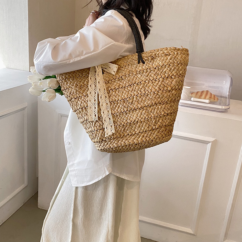 Femmes Grande Paille Couleur Unie Vacances Plage Boucle Magnétique Sac De Paille display picture 12