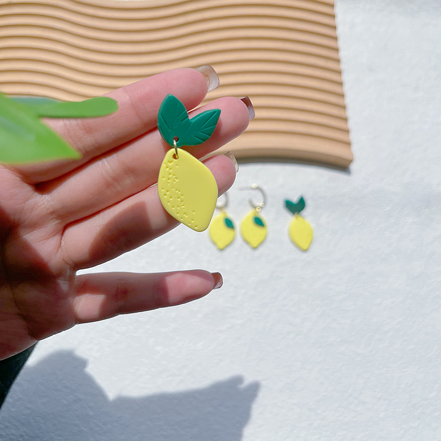 1 Pair Cartoon Style Cute Sweet Lemon Alloy Soft Clay Drop Earrings display picture 4
