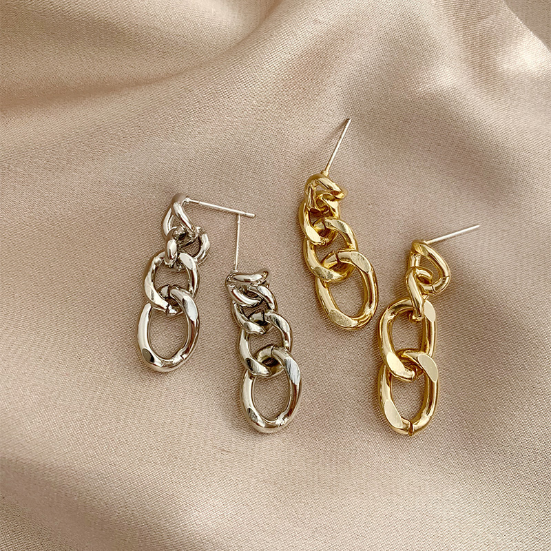 1 Pair Elegant Lady Modern Style Solid Color Alloy Drop Earrings display picture 10