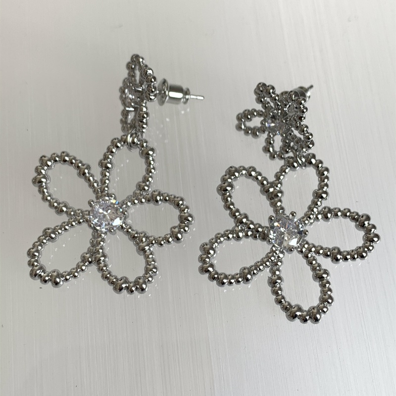 1 Pair Casual Elegant Modern Style Flower Plating Inlay Brass Rhinestones Zircon Drop Earrings display picture 19