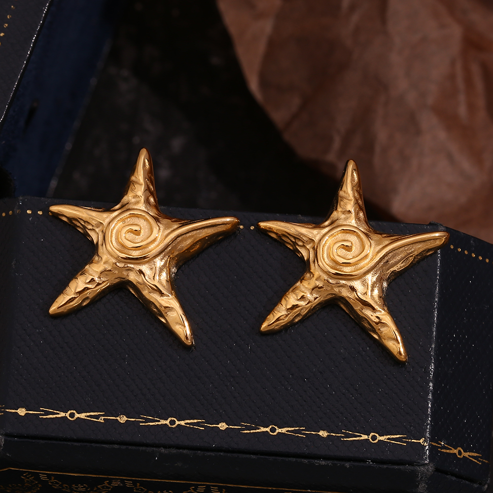 1 Pair Vintage Style Simple Style Classic Style Star Solid Color Plating 304 Stainless Steel 18K Gold Plated Drop Earrings display picture 7