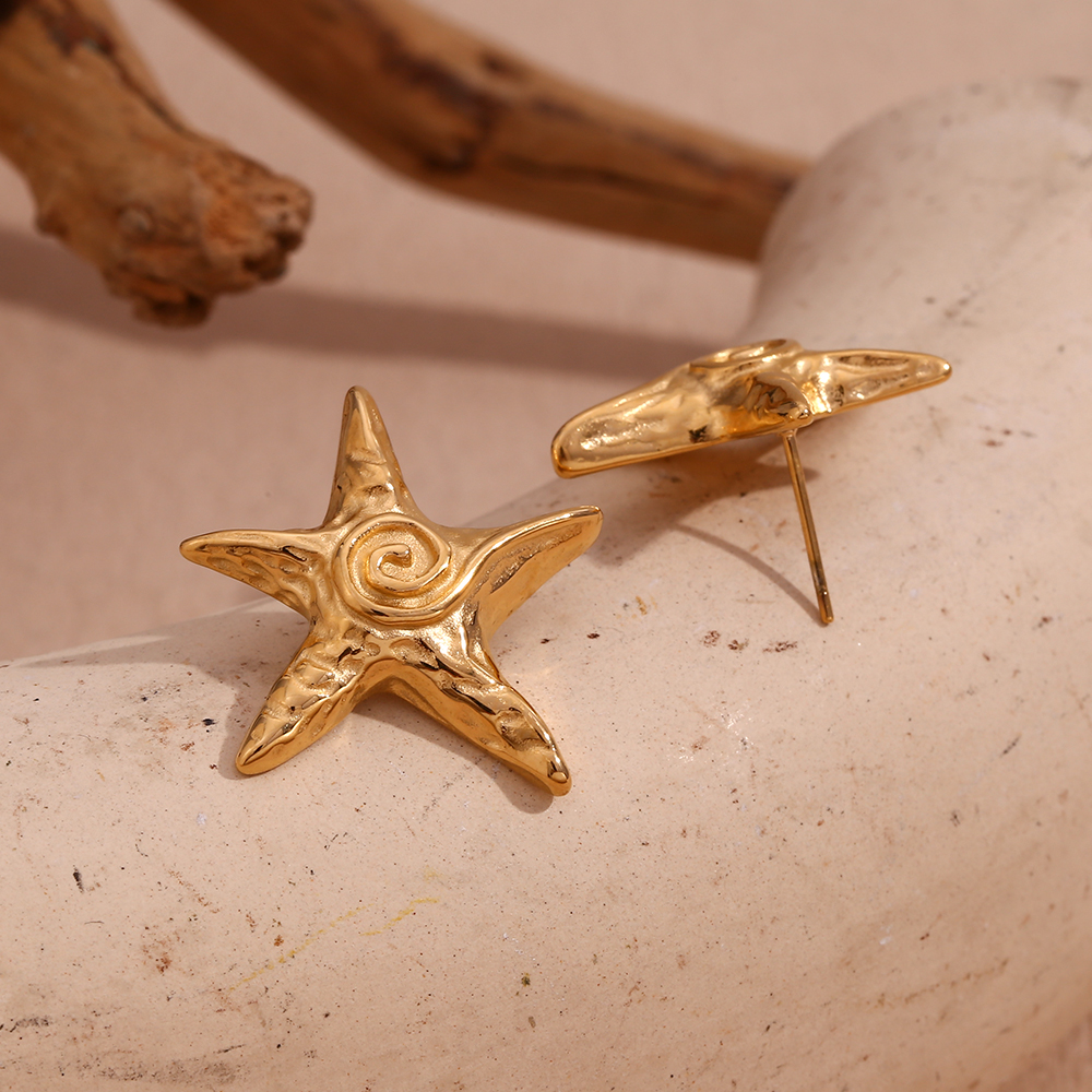 1 Pair Vintage Style Simple Style Classic Style Star Solid Color Plating 304 Stainless Steel 18K Gold Plated Drop Earrings display picture 5