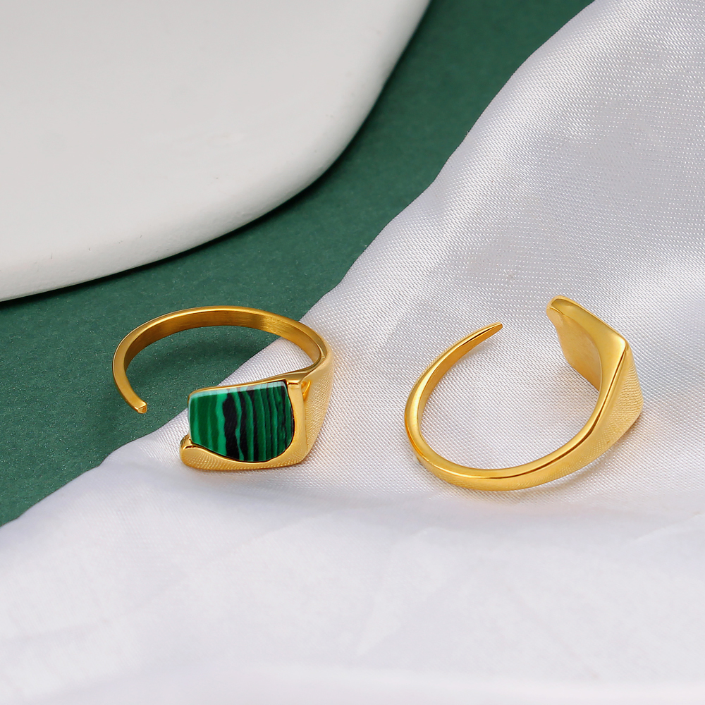 304 Stainless Steel 18K Gold Plated Elegant Lady Classic Style Inlay Geometric Malachite Open Rings display picture 10