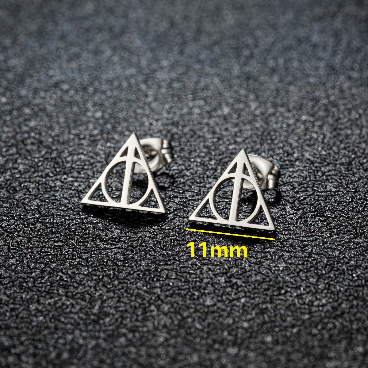 1 Pair Simple Style Classic Style Geometric Polishing Plating 304 Stainless Steel 18K Gold Plated Ear Studs display picture 1