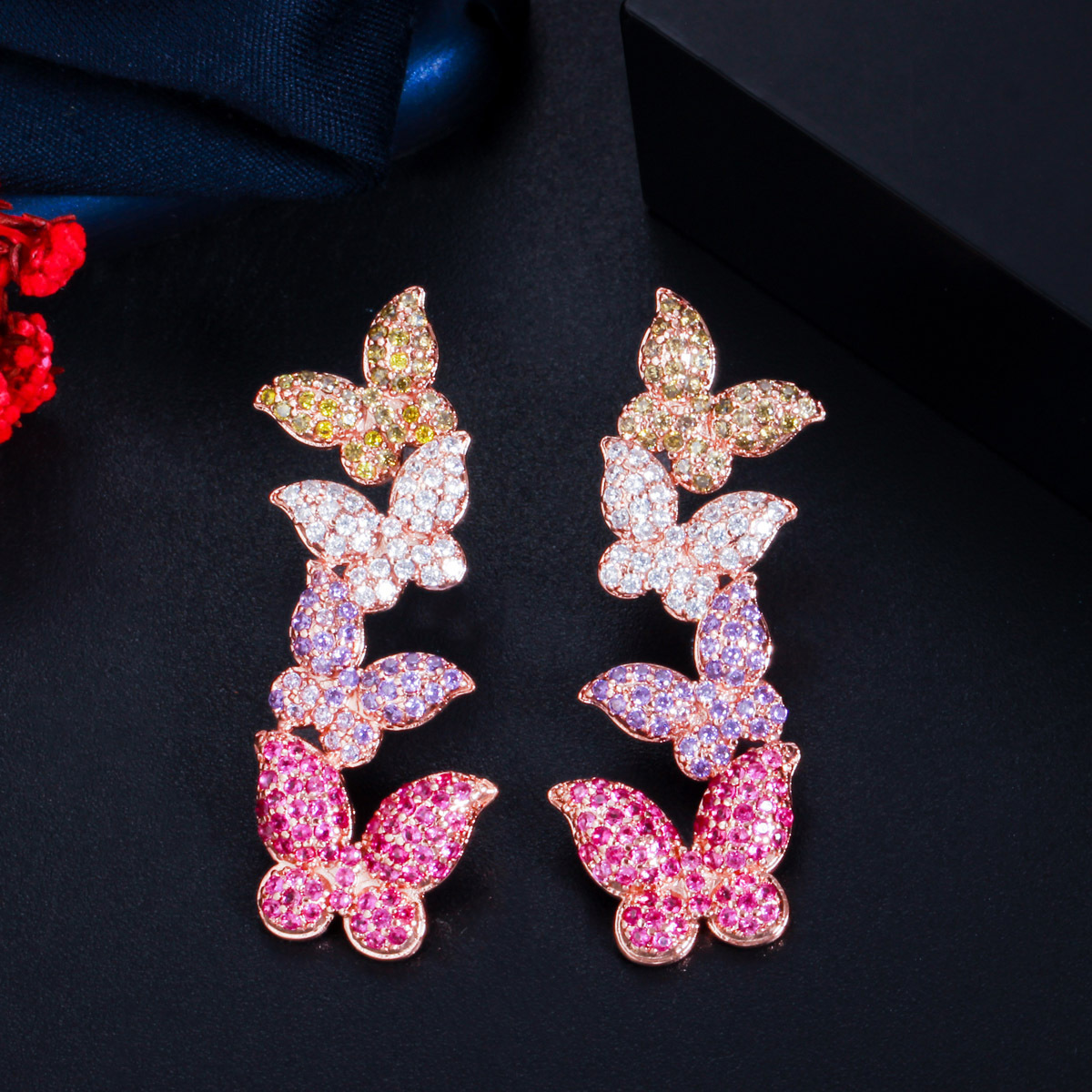 1 Pair Elegant Lady Classic Style Butterfly Plating Inlay Copper Zircon Drop Earrings display picture 4